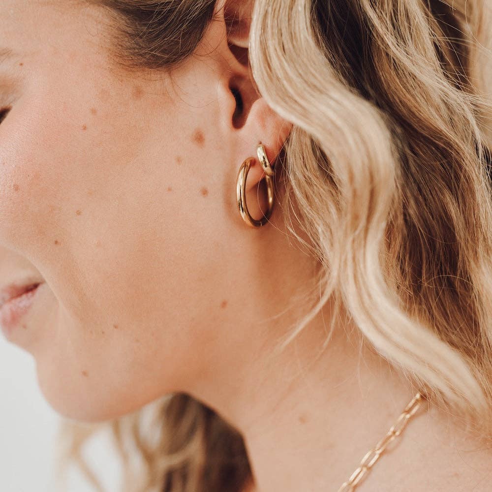 Sweetheart Hoop Earrings - Waterproof