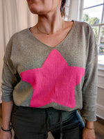 Cargo Green Hot Pink Star Light Weight Sweater