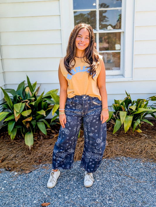 Bandana Cropped Barrel Jean