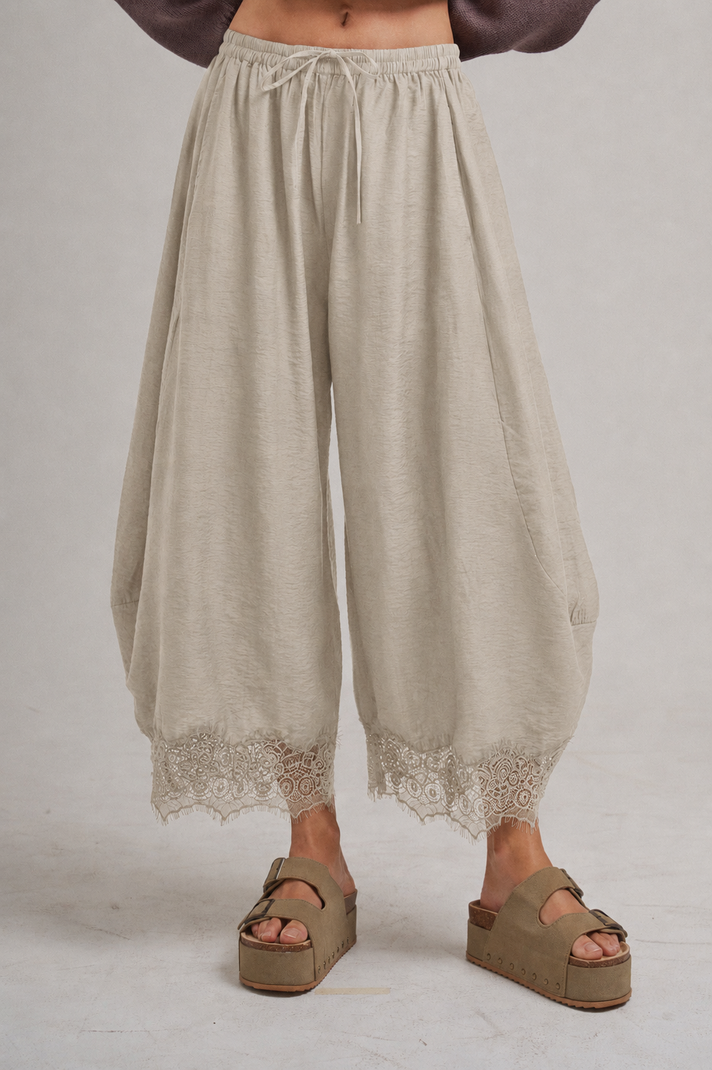 LIGHTWEIGHT FLOWY WIDE BALLOON LEG PANTS WITH DELICATE LACE